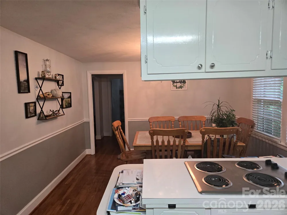 1326 26th Street SW Hickory, NC 28602