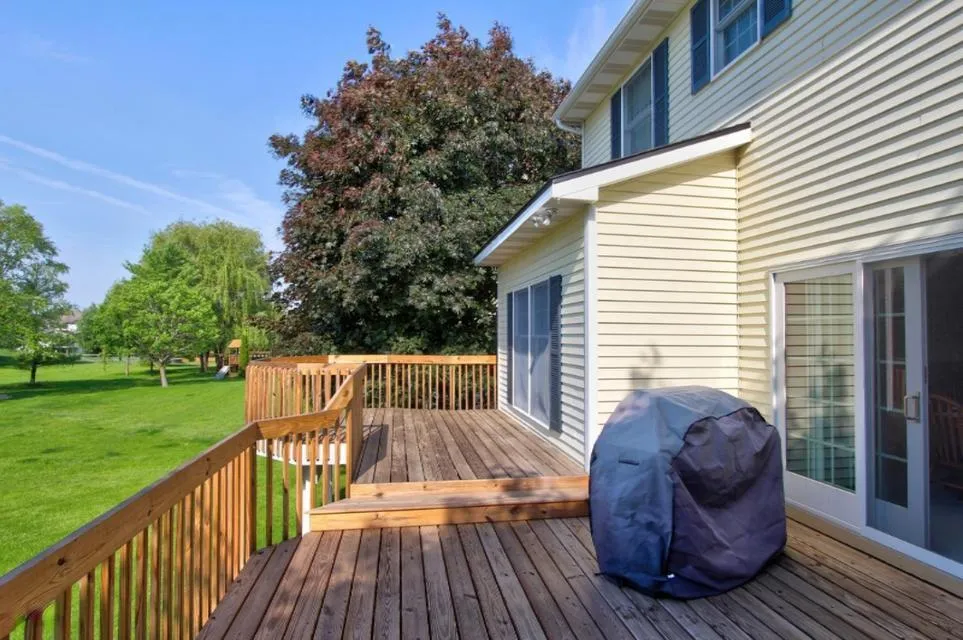 1450 Penncross Drive SE Caledonia, MI 49316