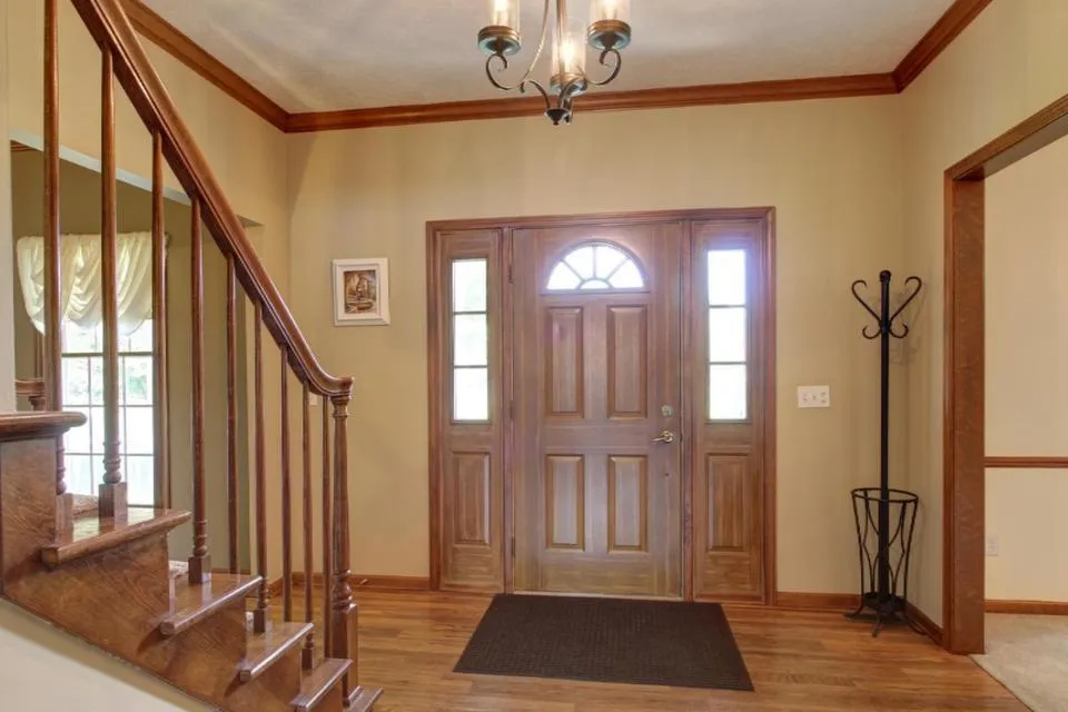 1450 Penncross Drive SE Caledonia, MI 49316