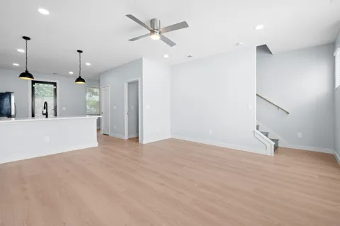 408 Curtis Hilton Way