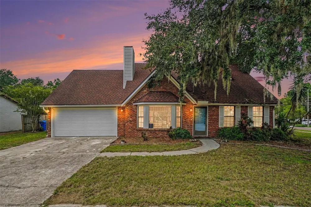736 SANDY CREEK DRIVE Brandon, FL 33511