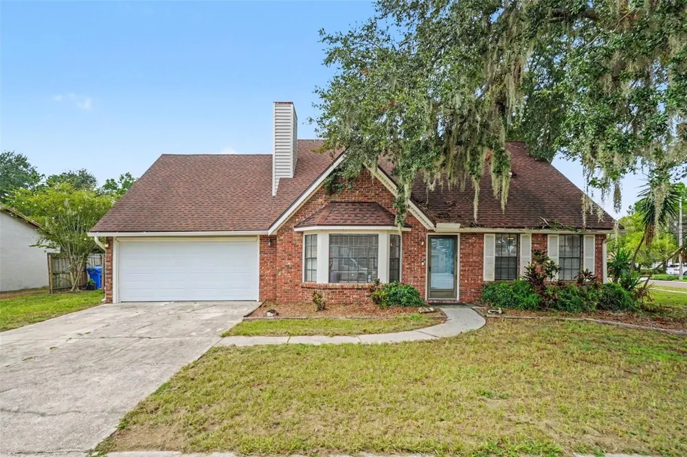 736 SANDY CREEK DRIVE Brandon, FL 33511