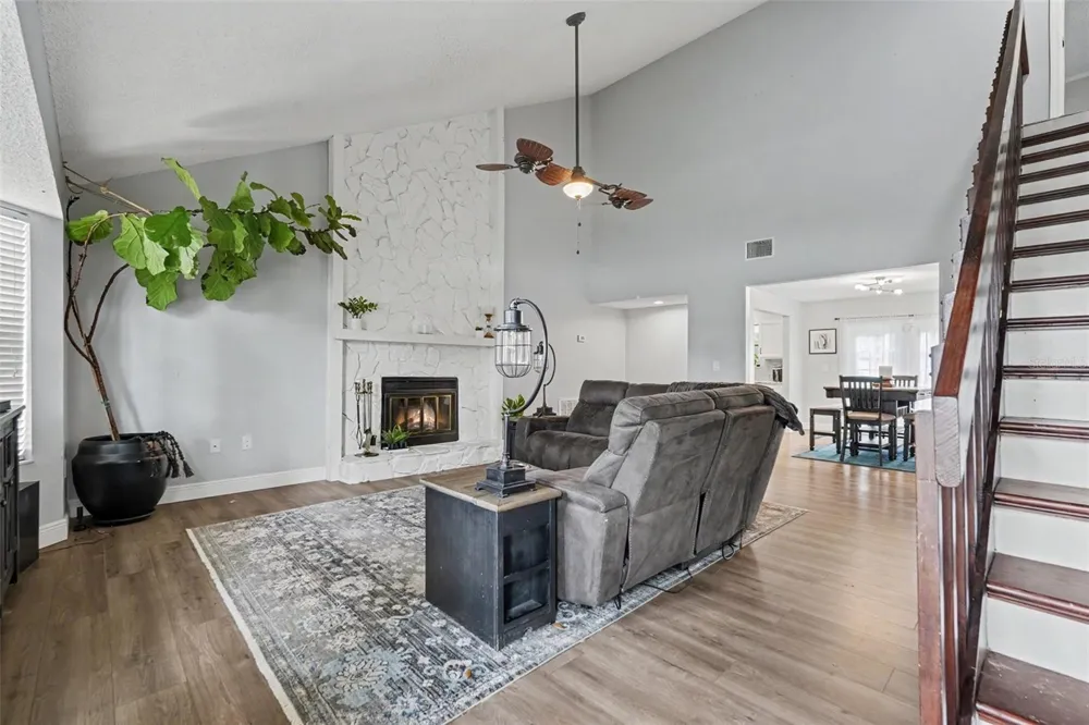 736 SANDY CREEK DRIVE Brandon, FL 33511