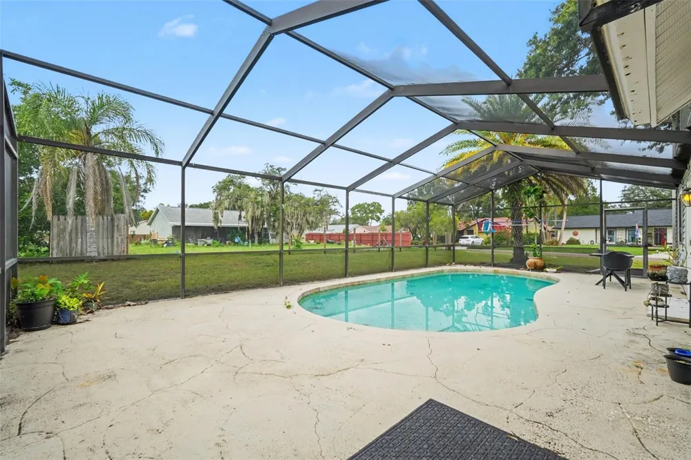 736 SANDY CREEK DRIVE Brandon, FL 33511