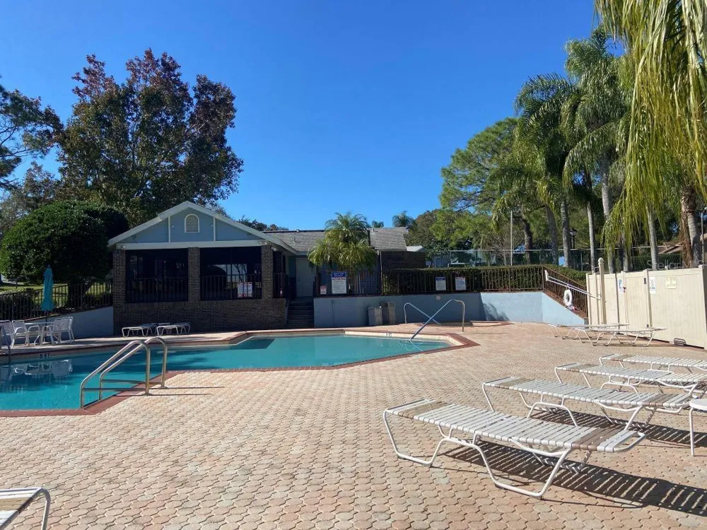 3274 MONTROSE CIRCLE Palm Harbor, FL 34684