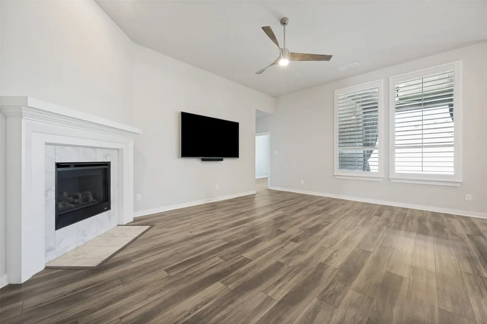 817 Nuthatch Court Argyle, TX 76226