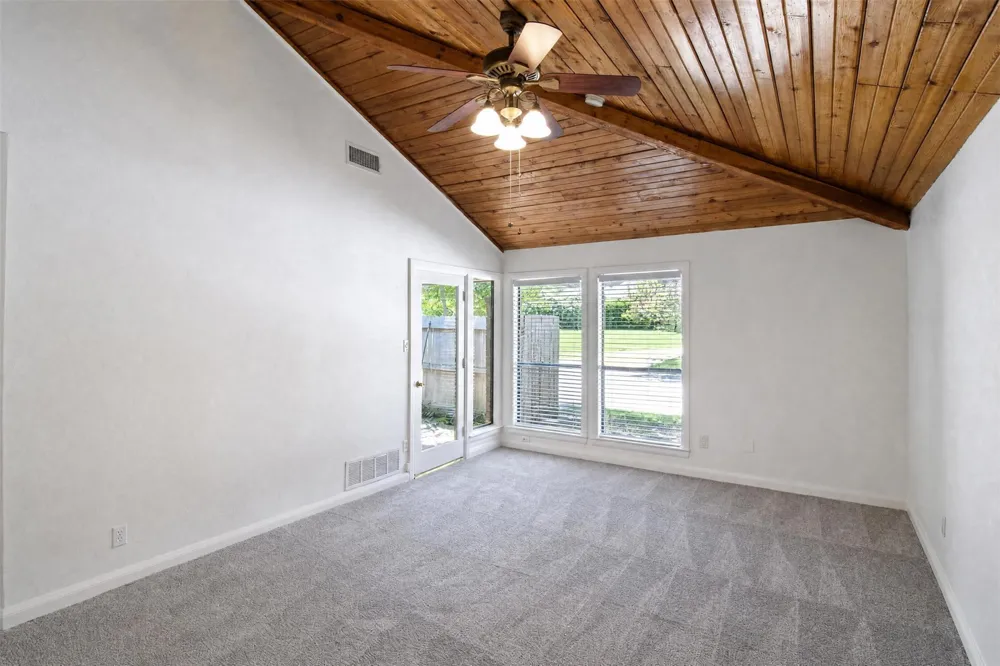 11901 Woodbridge Drive Dallas, TX 75243