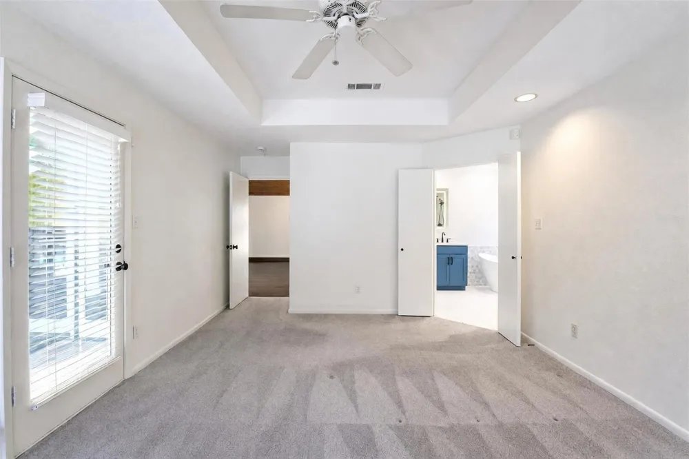 11901 Woodbridge Drive Dallas, TX 75243