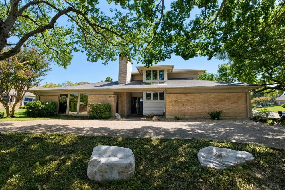 11901 Woodbridge Drive Dallas, TX 75243