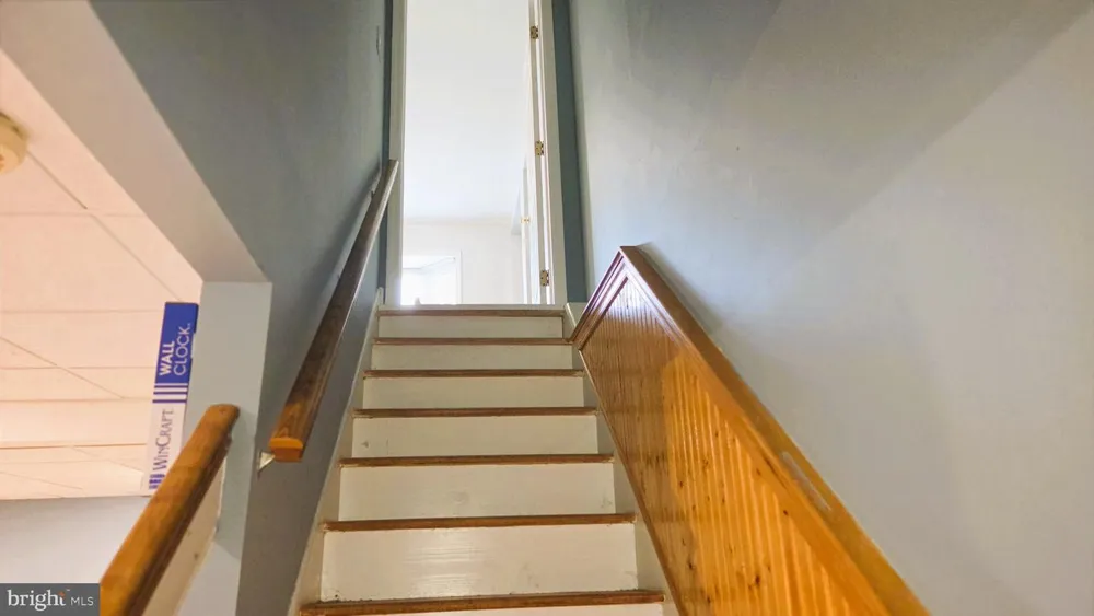 406 BOW LANE Gilbertsville, PA 19525