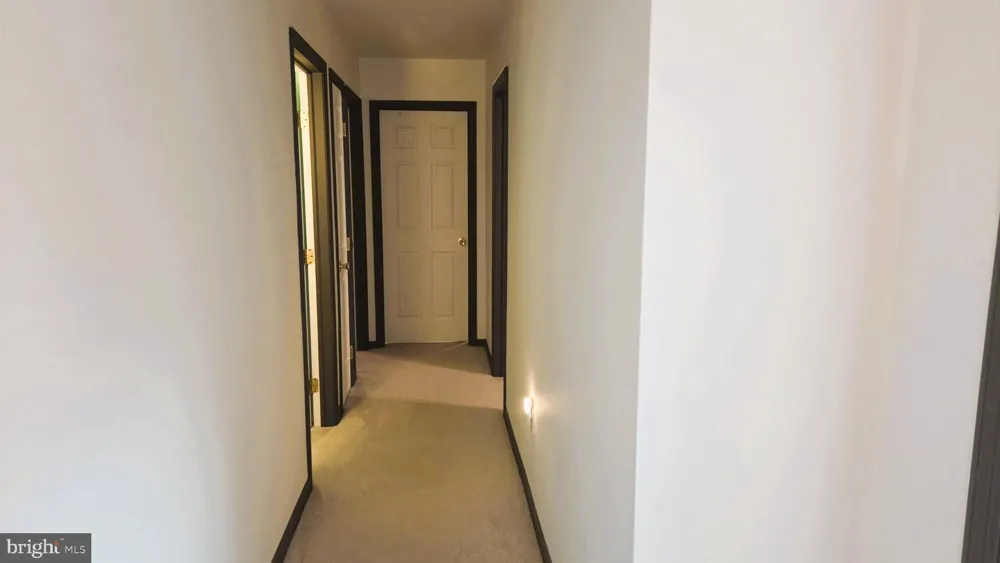 406 BOW LANE Gilbertsville, PA 19525