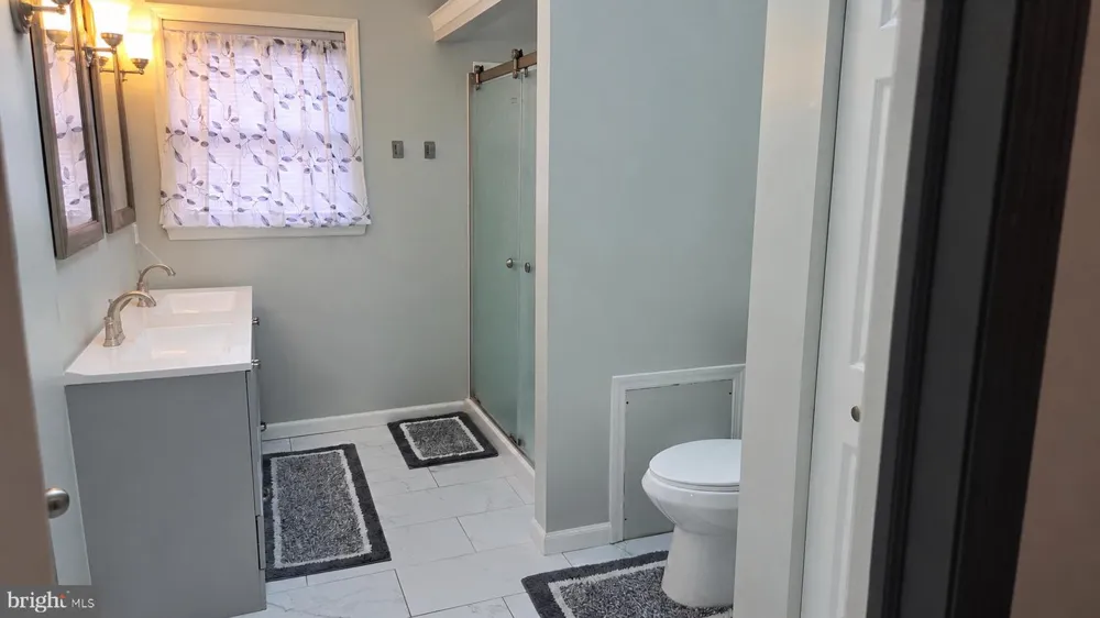 406 BOW LANE Gilbertsville, PA 19525
