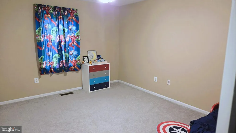 406 BOW LANE Gilbertsville, PA 19525