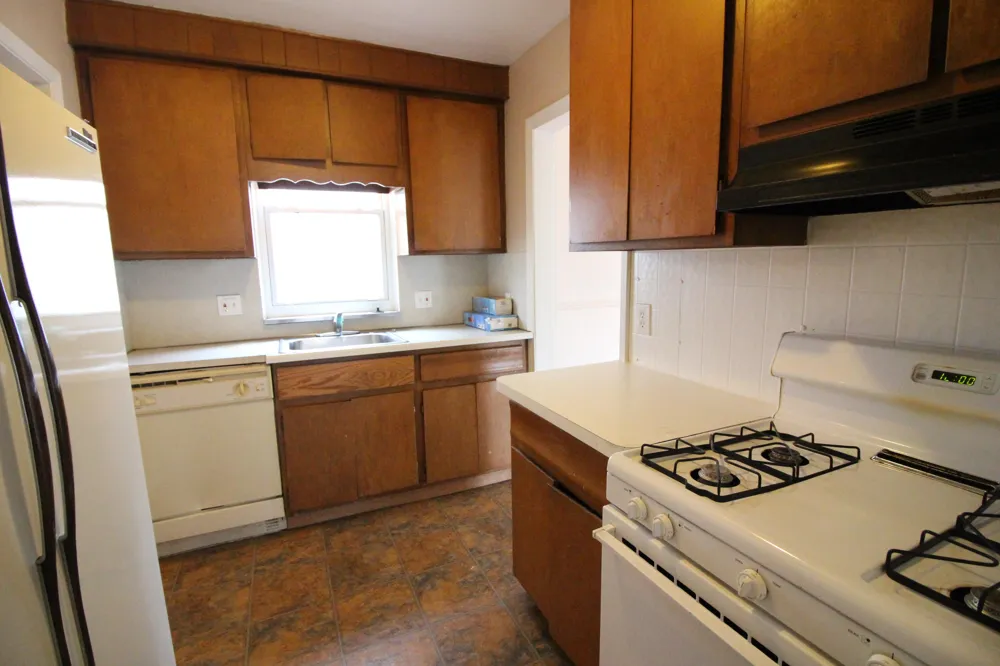 15881 Lennane Street Redford, MI 48239