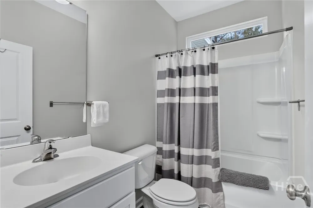 24 Cypress Loop Port Wentworth, GA 31407