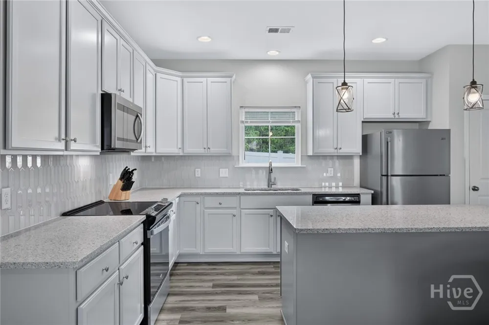 24 Cypress Loop Port Wentworth, GA 31407