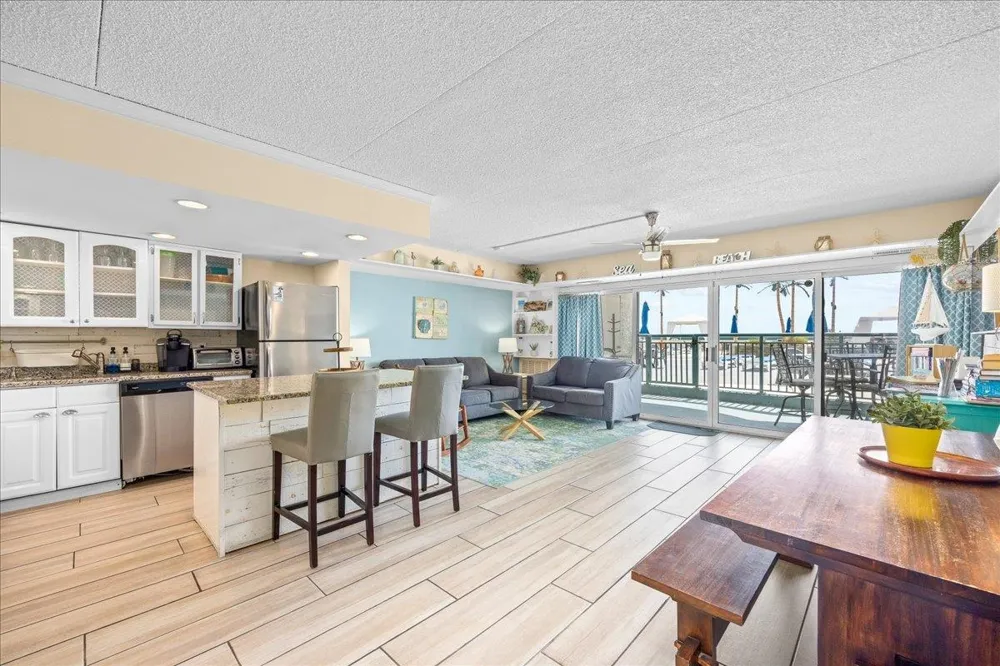 5201 Ocean Avenue Wildwood, NJ 08260