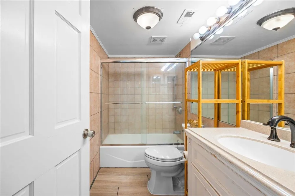 5201 Ocean Avenue Wildwood, NJ 08260