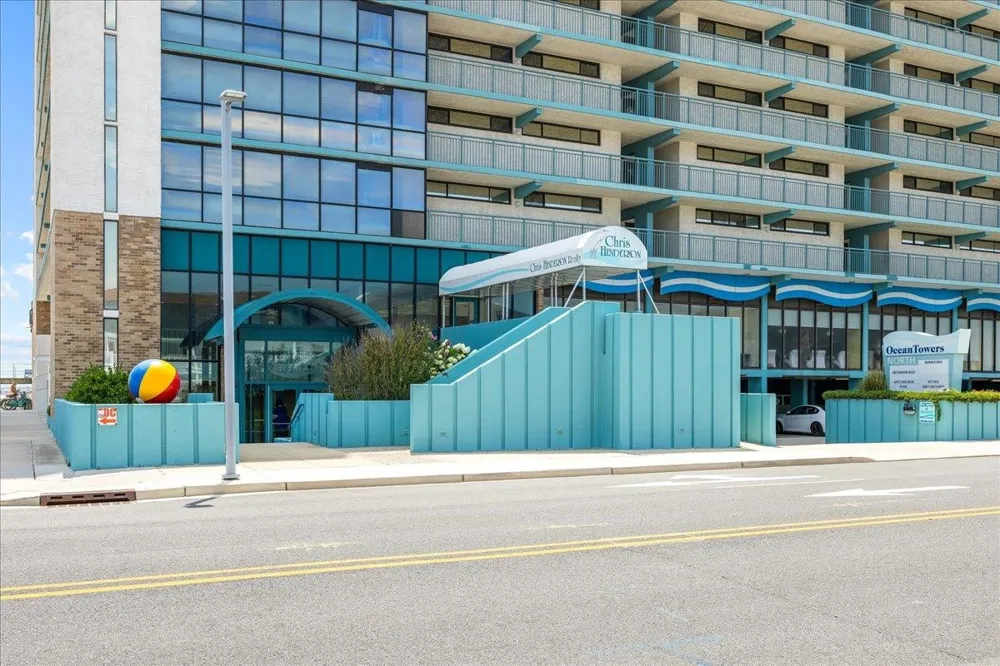 5201 Ocean Avenue Wildwood, NJ 08260