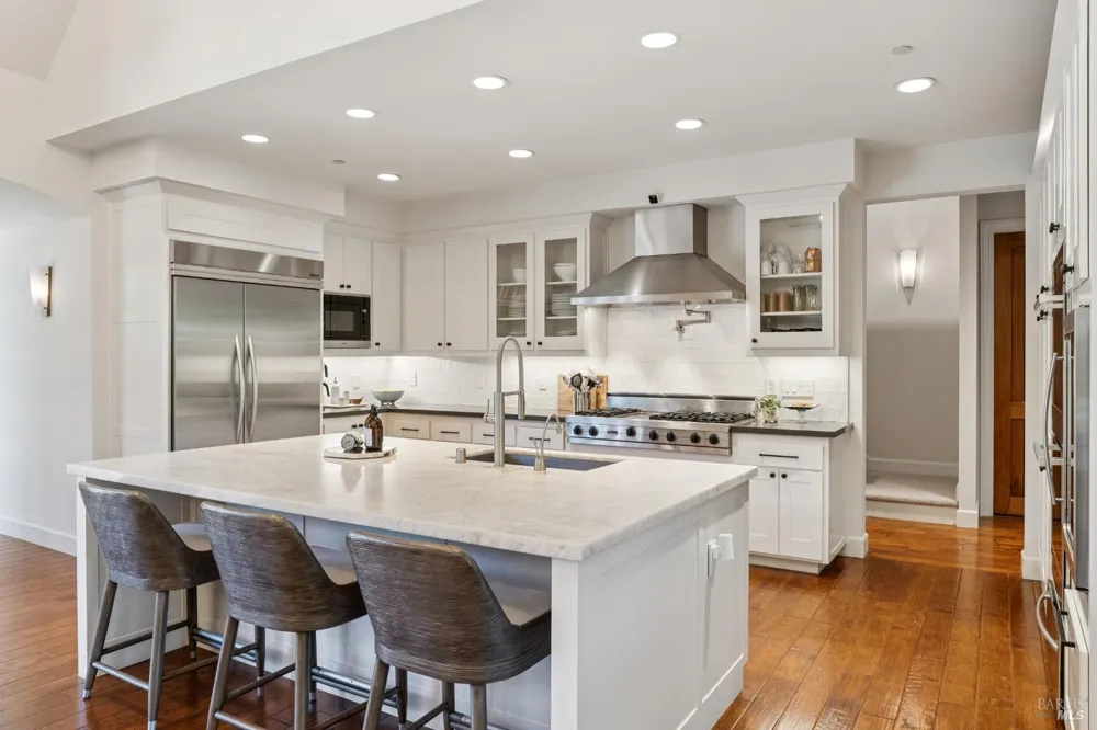 1297 Leaning Oak Drive Napa, CA 94558