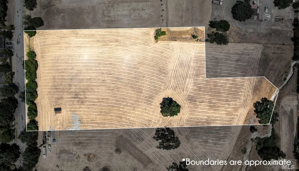 1050 Craig Avenue Sonoma, CA 95476