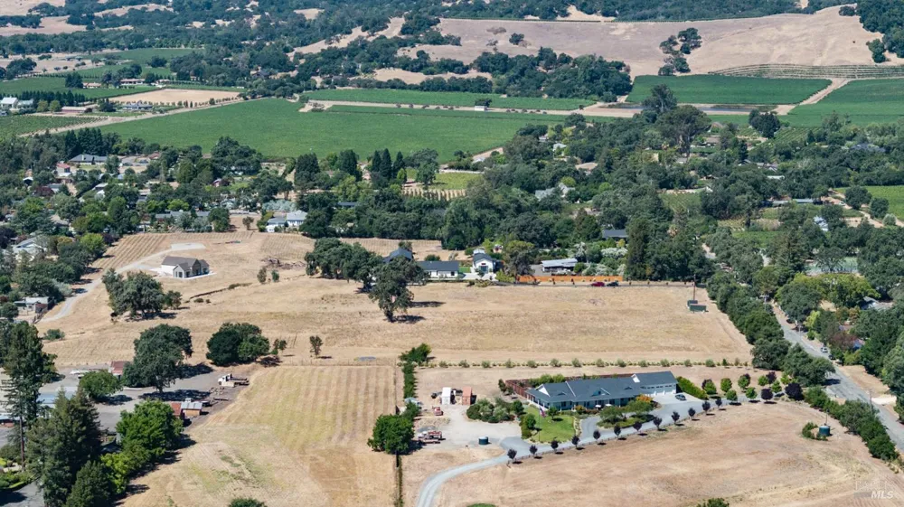 1050 Craig Avenue Sonoma, CA 95476