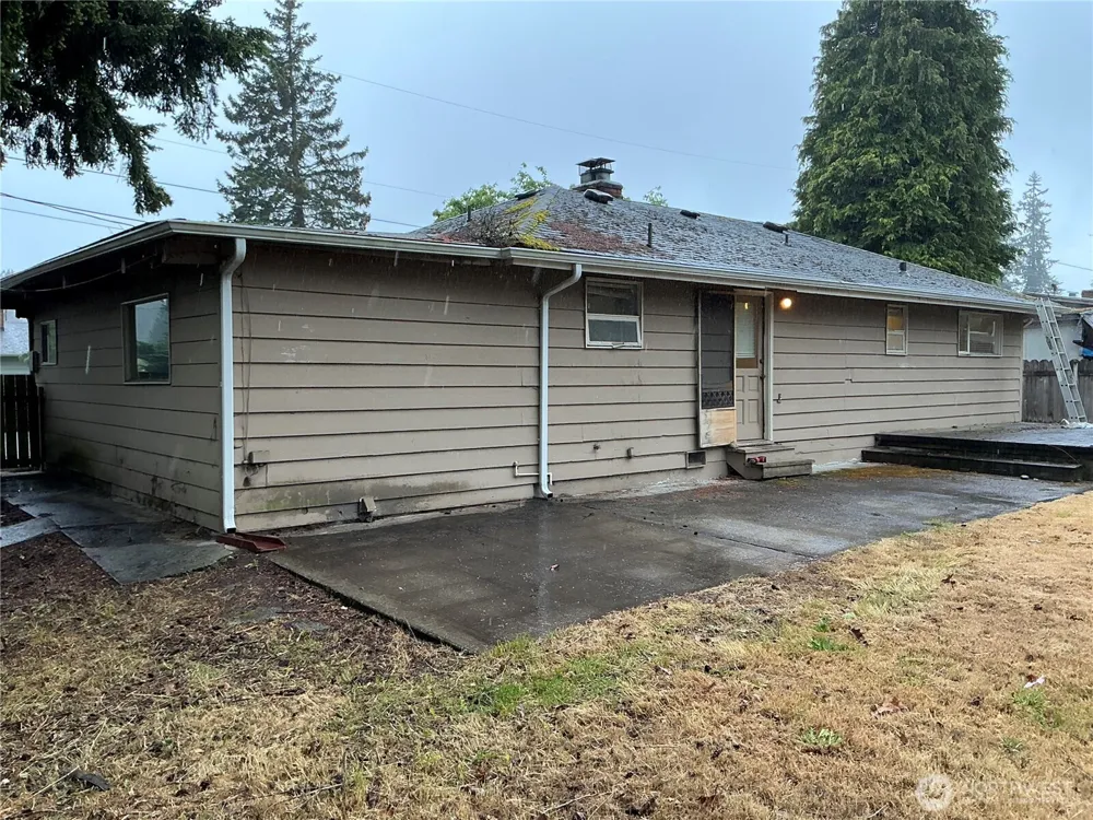 8007 215th Street SW Edmonds, WA 98026