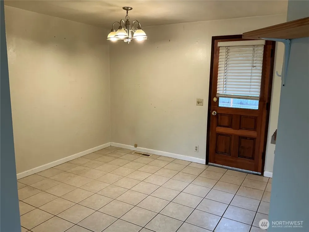 8007 215th Street SW Edmonds, WA 98026