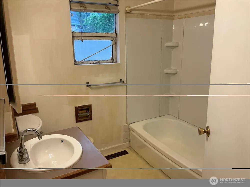 8007 215th Street SW Edmonds, WA 98026