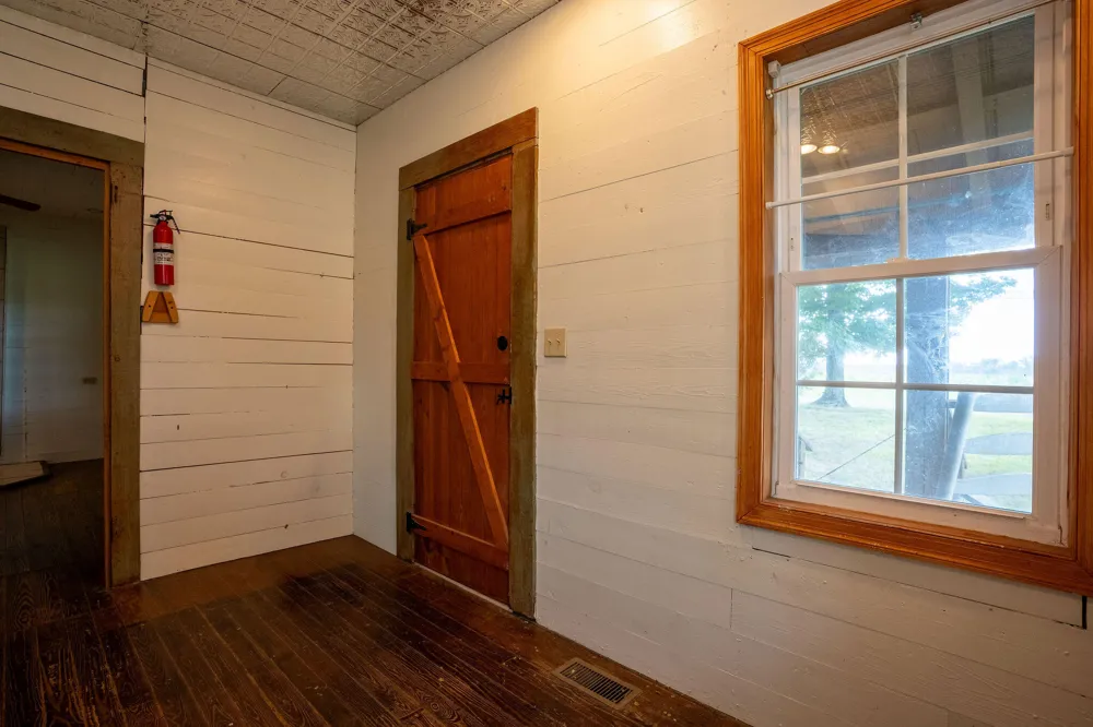 593 County Road 649 Mentone, AL 35984