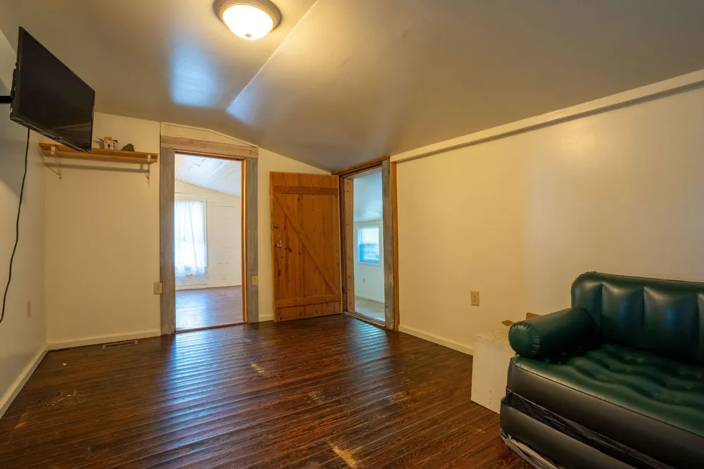 593 County Road 649 Mentone, AL 35984