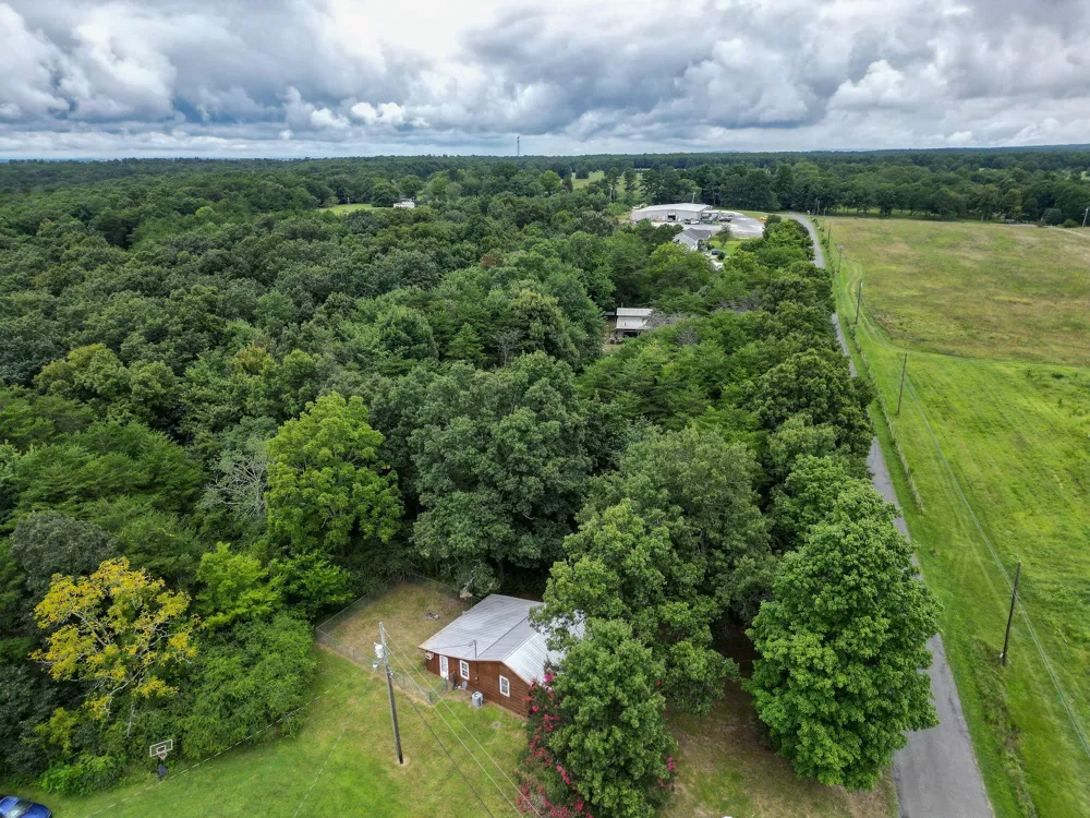 593 County Road 649 Mentone, AL 35984