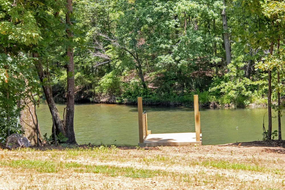 1088 Lower River Road Decatur, TN 37322
