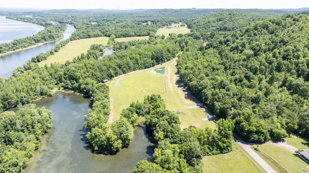 882 Lower River Road Decatur, TN 37322