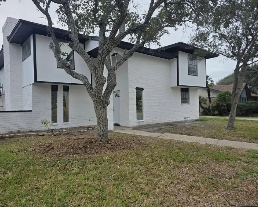 932 Waterview Street Portland, TX 78374