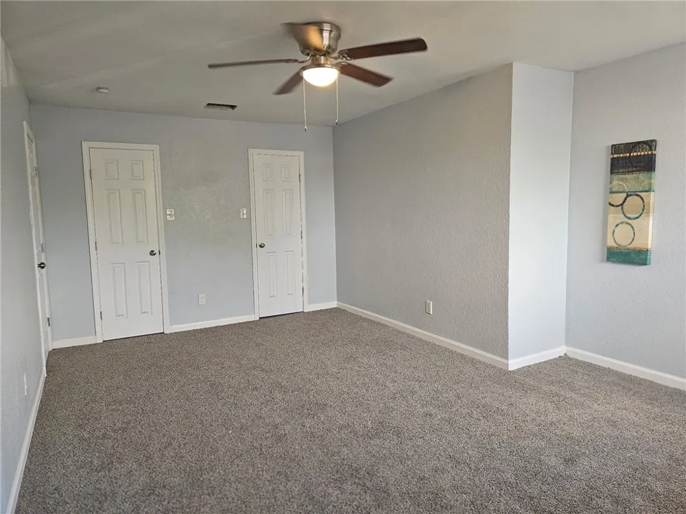 932 Waterview Street Portland, TX 78374