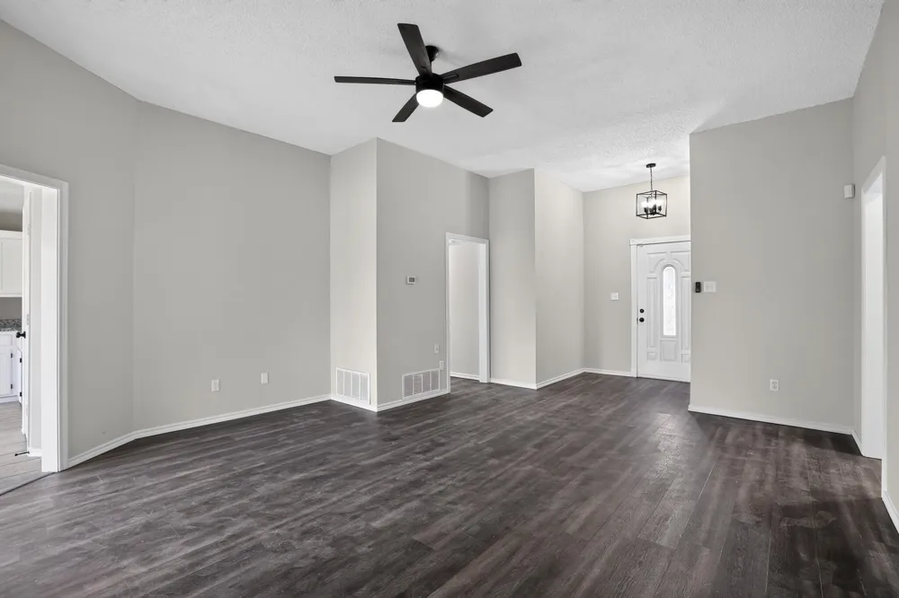 6057 Hillglen Drive Watauga, TX 76148