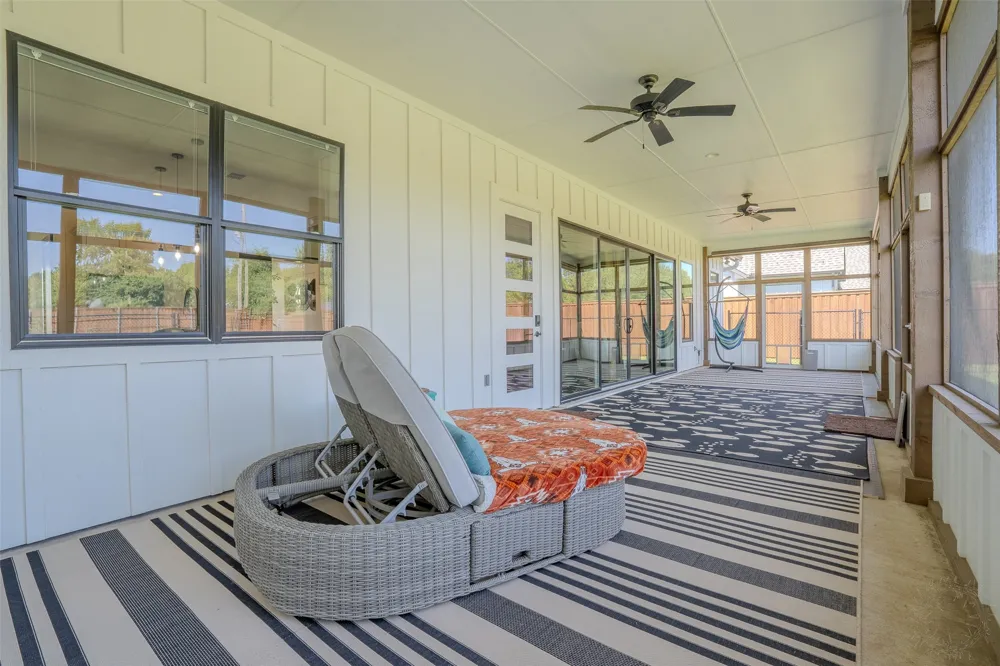 1028 County Road 337 Glen Rose, TX 76043
