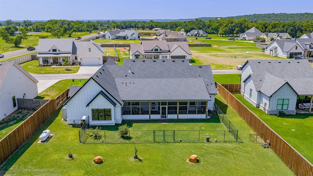 1028 County Road 337 Glen Rose, TX 76043