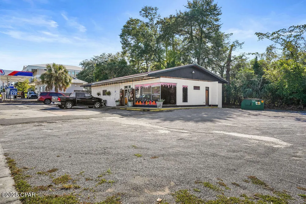 1307 Jackson Avenue Chipley, FL 32428