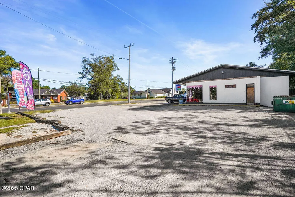 1307 Jackson Avenue Chipley, FL 32428