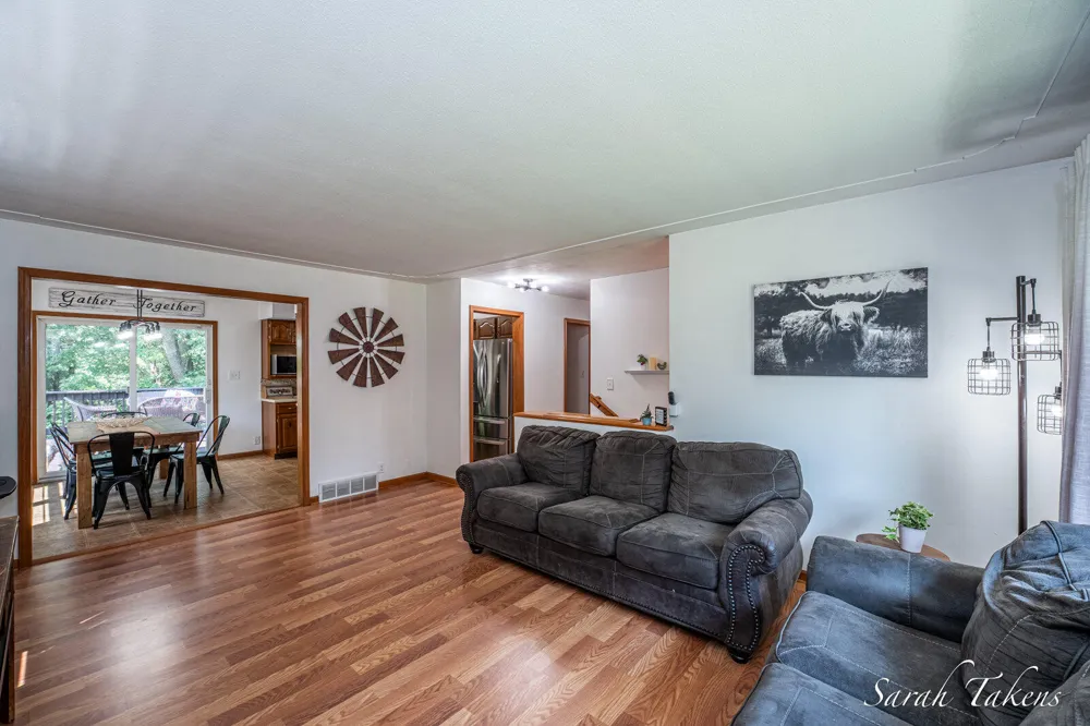 3860 E Pontaluna Road Fruitport, MI 49415