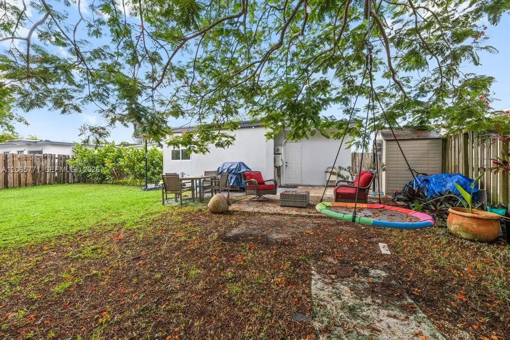 8921 NW 26th Pl Sunrise, FL 33322