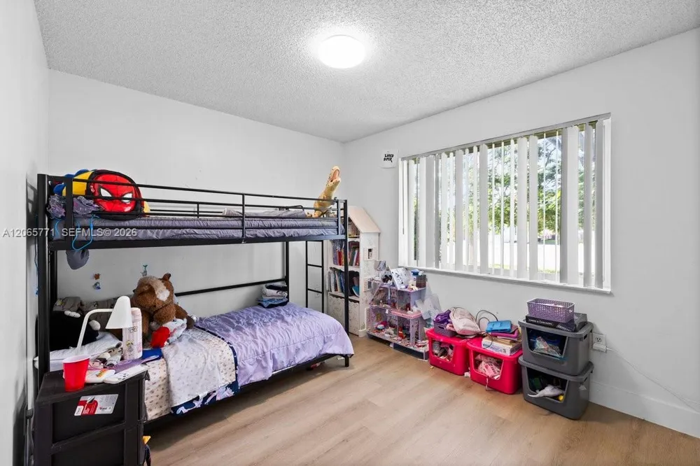 8921 NW 26th Pl Sunrise, FL 33322