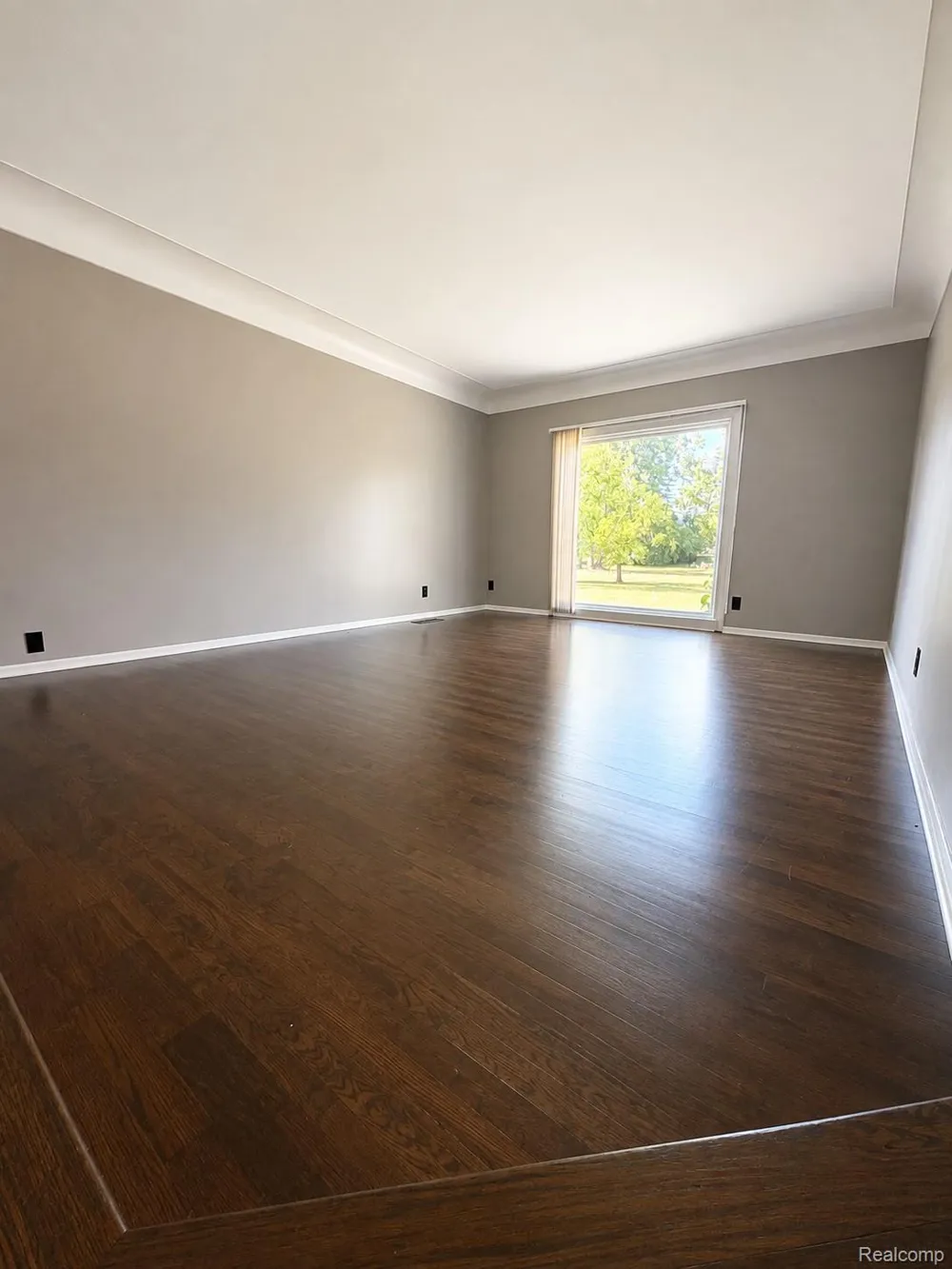 3441 E Maple Avenue Burton City, MI 48529