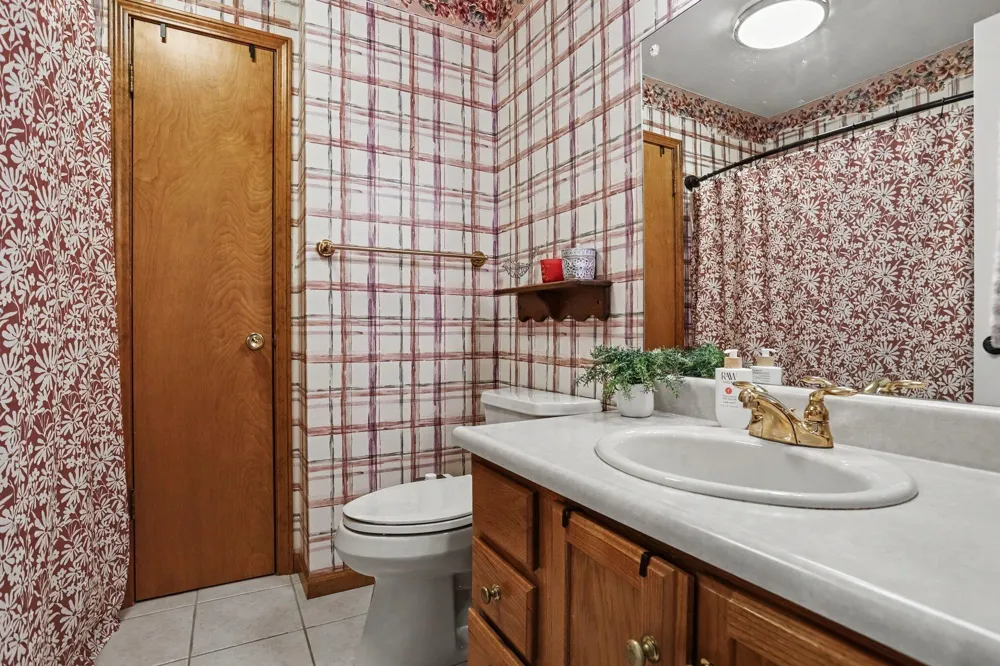 111 W Hamilton Lane Battle Creek City, MI 49015