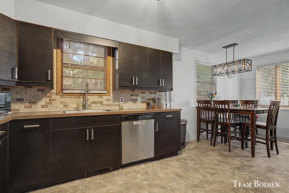 357 Mabel Street NW Alpine Township, MI 49321
