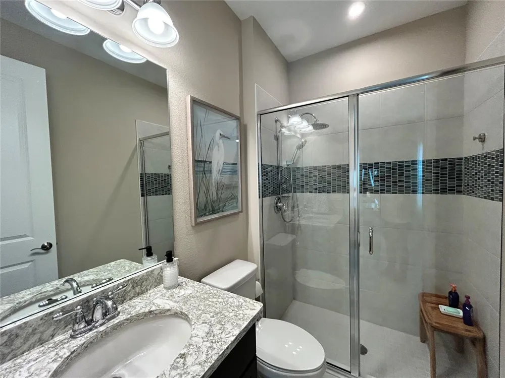 6085 HIDDEN BRANCH DRIVE Apollo Beach, FL 33572