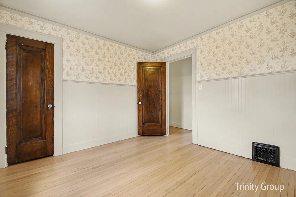 533 E Central Avenue Zeeland, MI 49464