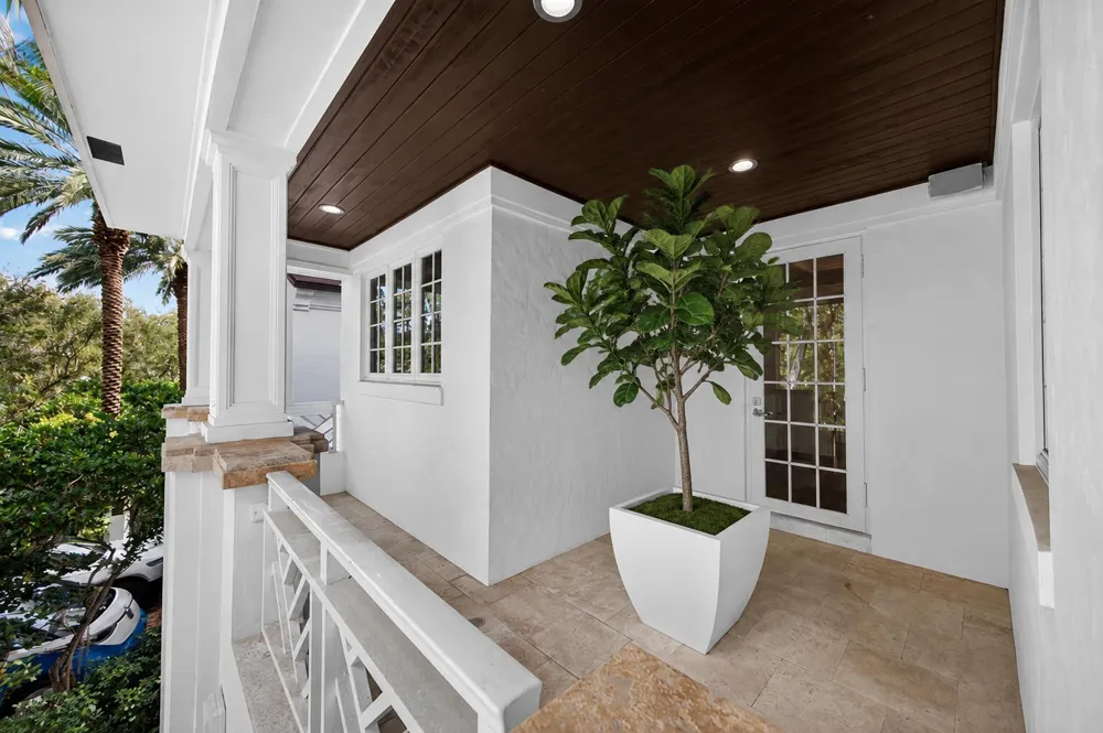 1118 RIO VISTA BOULEVARD Fort Lauderdale, FL 33301